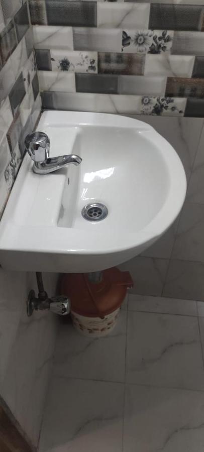 Hotel Golden Galaxy Mumbai Bagian luar foto